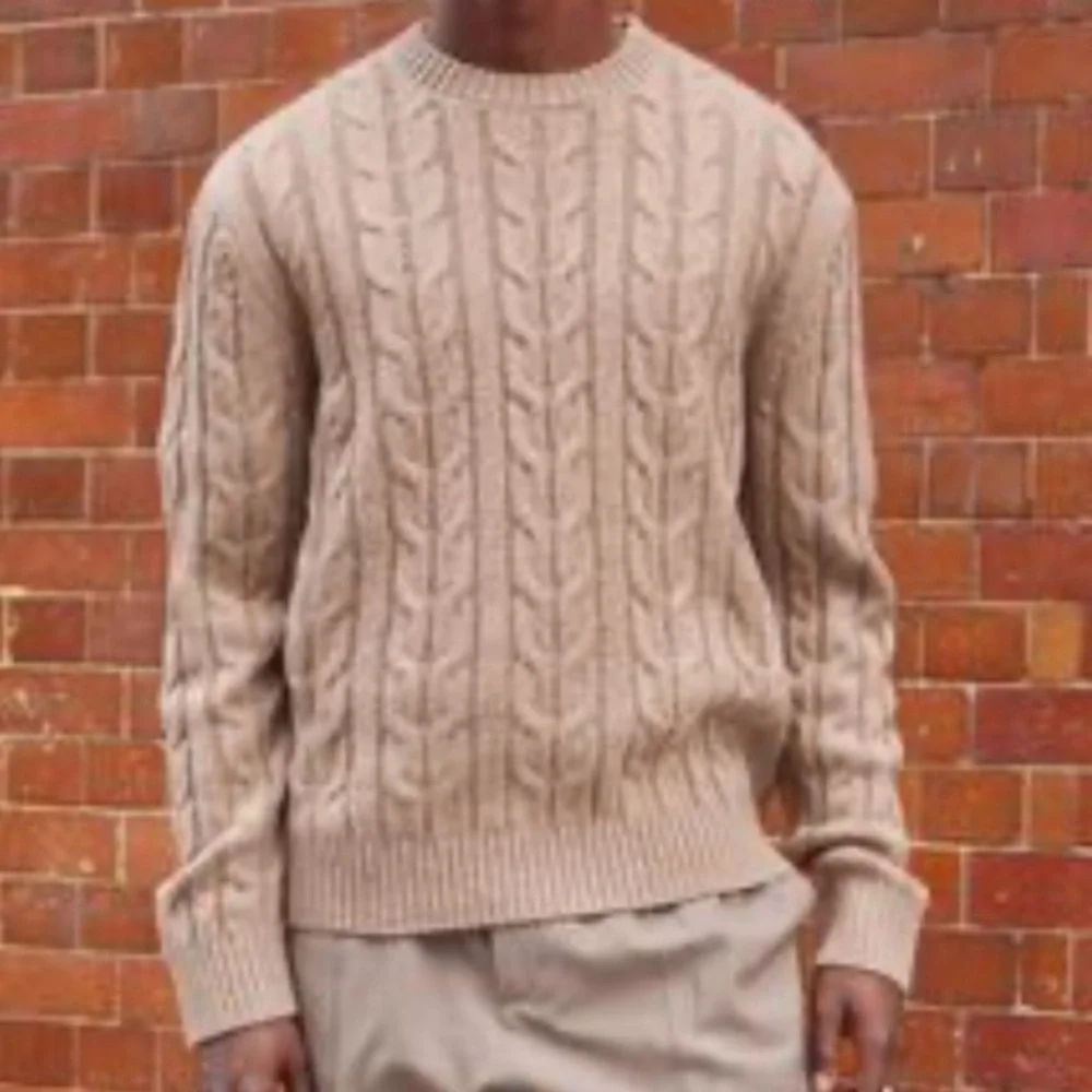 Men’s Cable Knit Sweater Wool Blend Neutral Tan